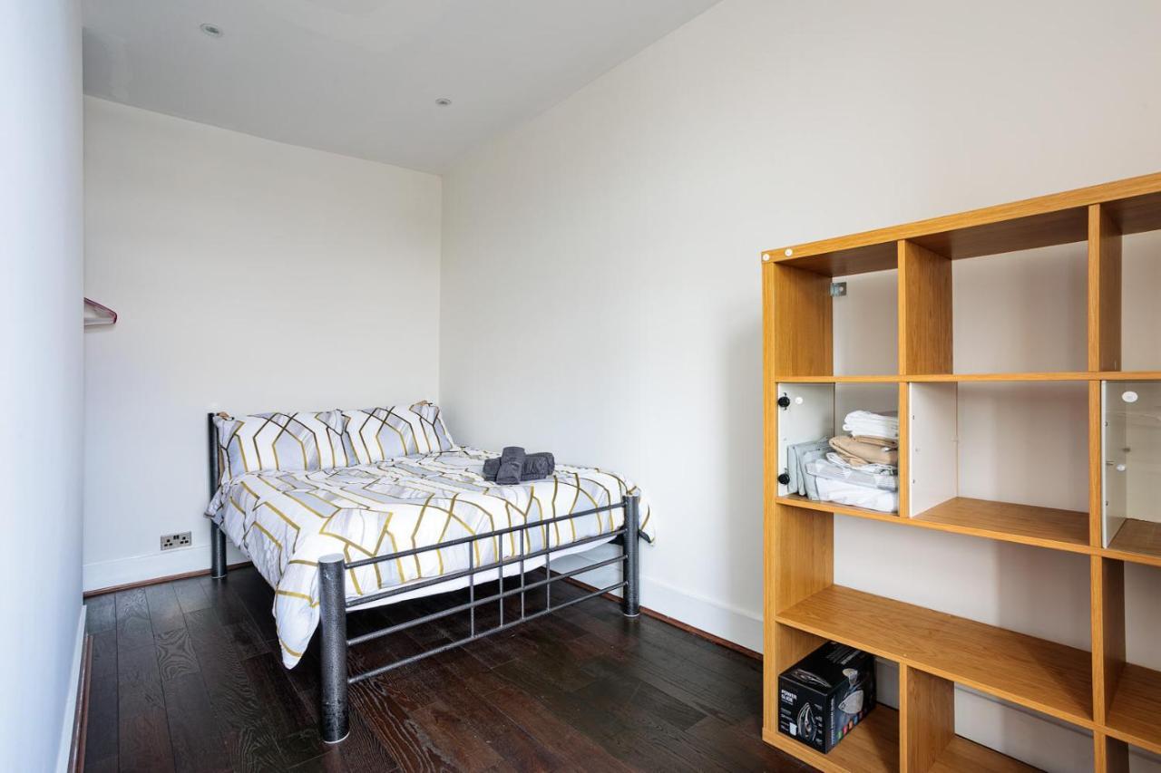 Entire Luxurious Flat Sleeps 4 Persons Apartment London Luaran gambar